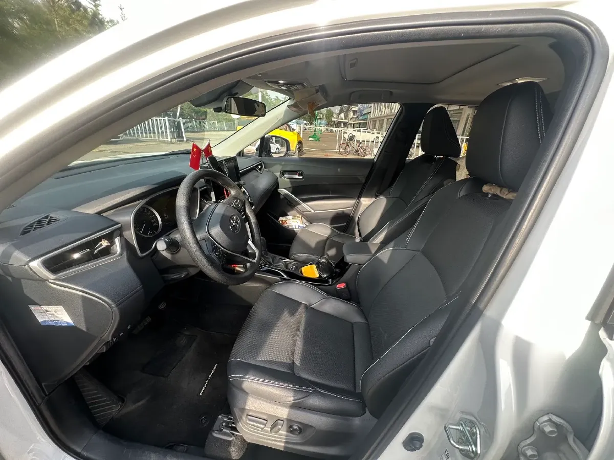 2023 Toyota Frontlander 2.0L 171HP L4 CVT,autocango,china used car exporter,china ev exporter,chinese used car exporter,chinese used ev exporter