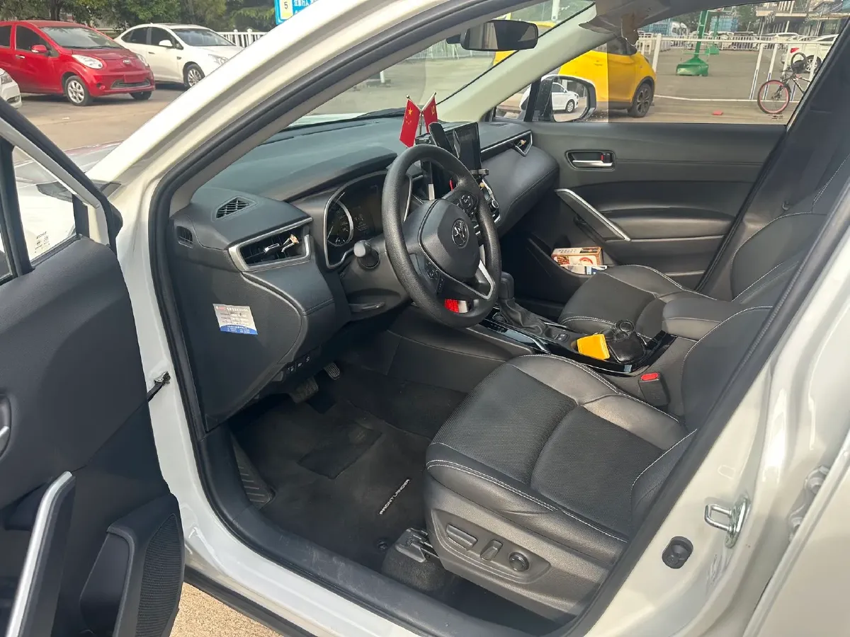 2023 Toyota Frontlander 2.0L 171HP L4 CVT,autocango,china used car exporter,china ev exporter,chinese used car exporter,chinese used ev exporter