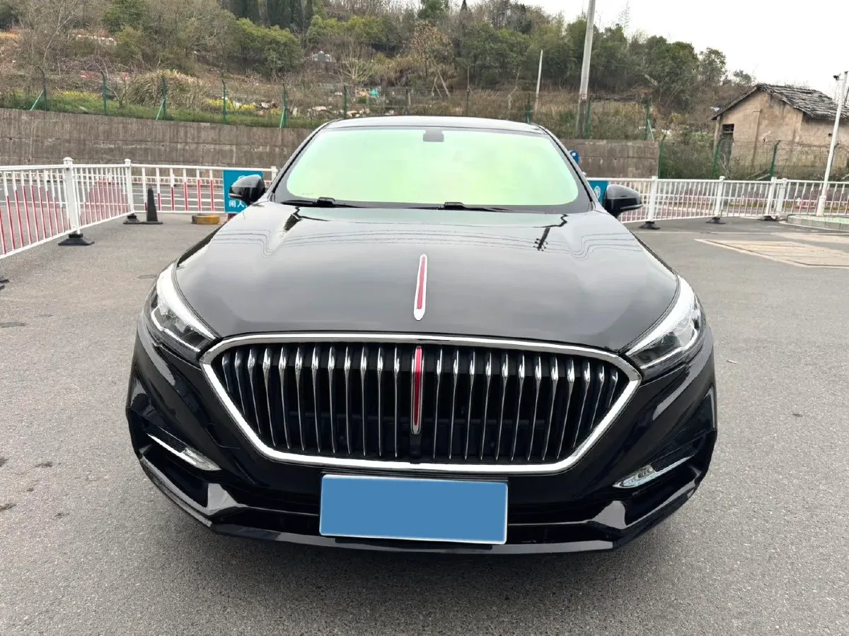 2022 HongQi H5 1.5T 169HP L4 7DCT,autocango,china used car exporter,china ev exporter,chinese used car exporter,chinese used ev exporter