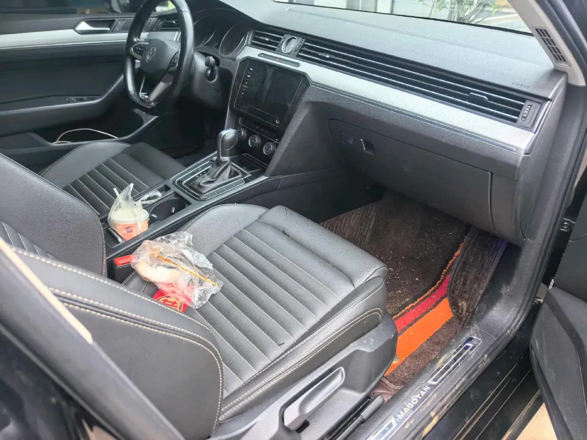 2020 Volkswagen Magotan 1.4T 150HP L4 7DCT,autocango,china used car exporter,china ev exporter,chinese used car exporter,chinese used ev exporter