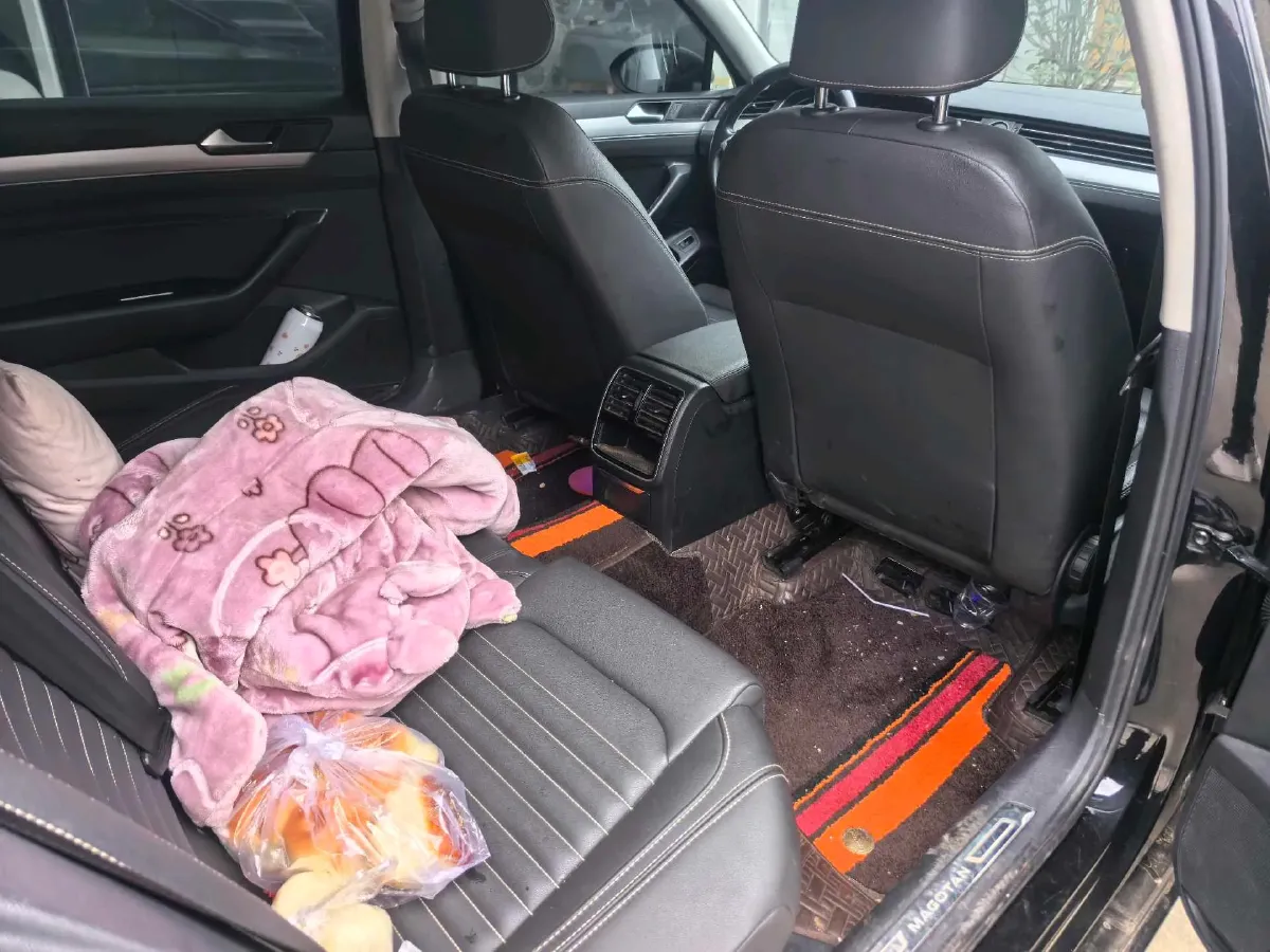 2020 Volkswagen Magotan 1.4T 150HP L4 7DCT,autocango,china used car exporter,china ev exporter,chinese used car exporter,chinese used ev exporter