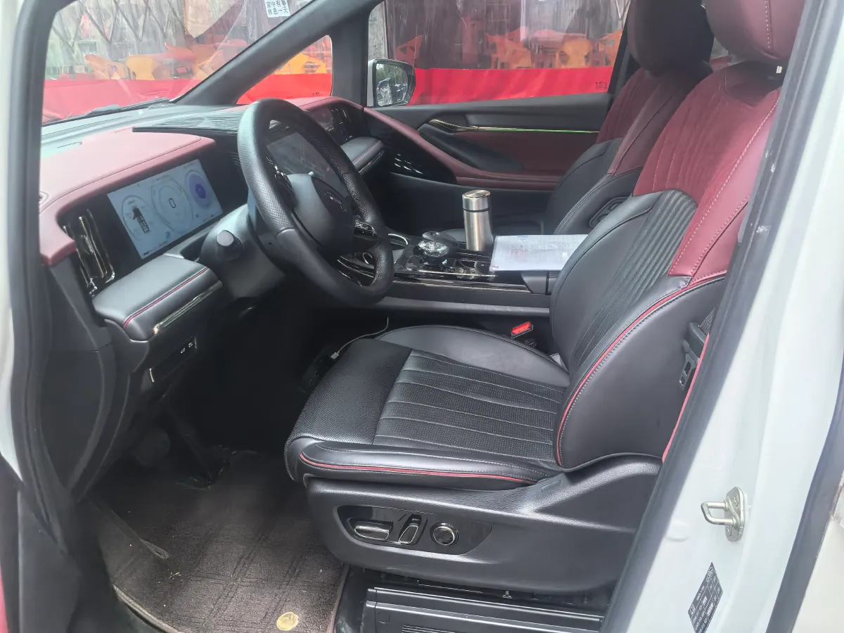 2023 GAC Trumpchi M8 2.0T 190HP L4 E-CVT Hybrid,autocango,china used car exporter,china ev exporter,chinese used car exporter,chinese used ev exporter