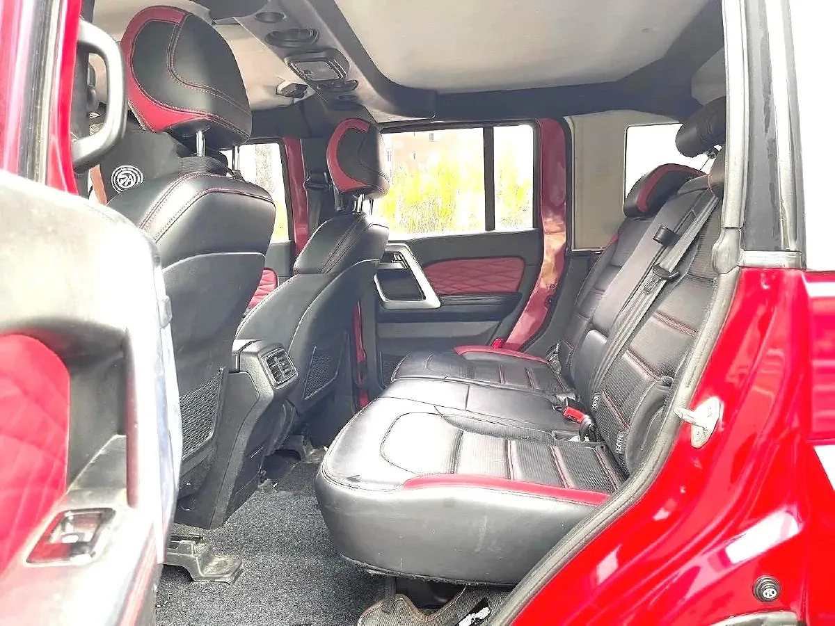 2018 Beijing BJ40 2.3T 250HP L4 6AT,autocango,china used car exporter,china ev exporter,chinese used car exporter,chinese used ev exporter