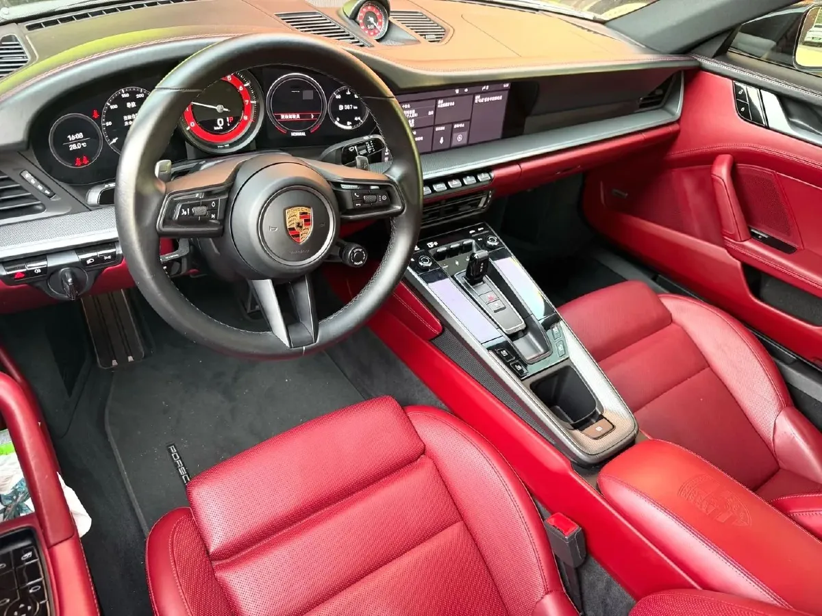 2020 Porsche 911 3.0T 385HP H6 8DCT,autocango,china used car exporter,china ev exporter,chinese used car exporter,chinese used ev exporter