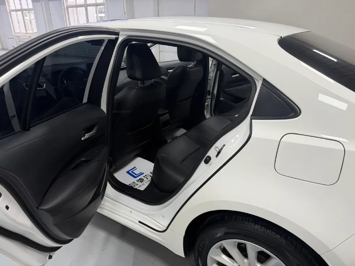 2021 Toyota Corolla 1.2T 116HP L4 CVT,autocango,china used car exporter,china ev exporter,chinese used car exporter,chinese used ev exporter