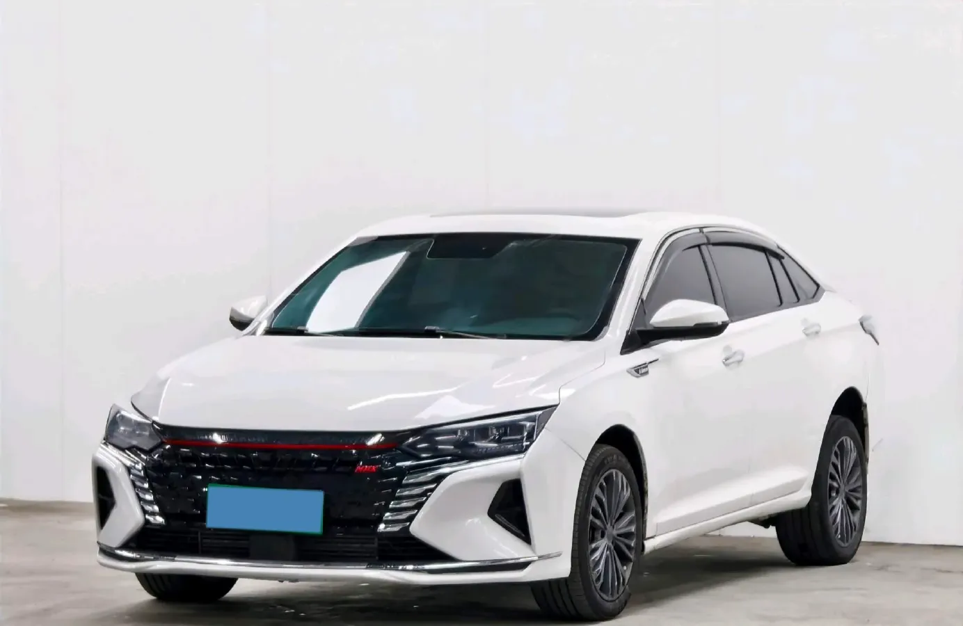2021 DongFeng Aeolus YiXuan MAX 1.5T 190HP L4 7DCT,autocango,china used car exporter,china ev exporter,chinese used car exporter,chinese used ev exporter