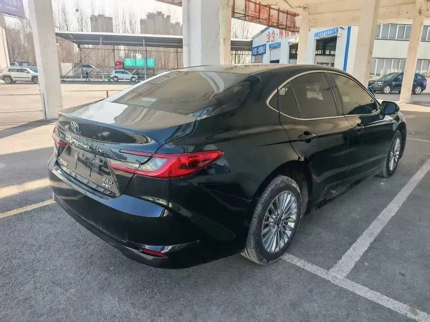 2025 Toyota Camry 2.0L 152HP L4 E-CVT Hybrid,autocango,china used car exporter,china ev exporter,chinese used car exporter,chinese used ev exporter