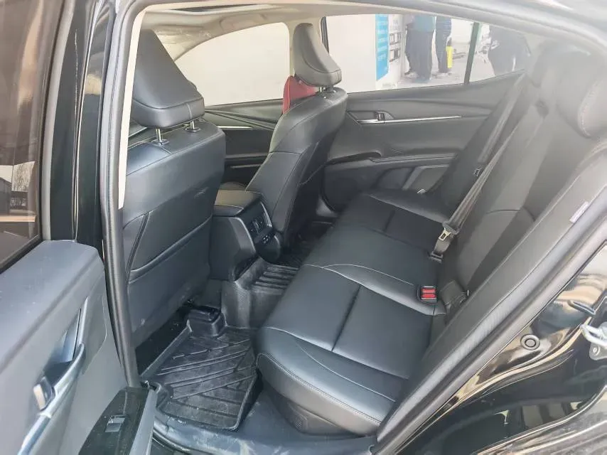 2025 Toyota Camry 2.0L 152HP L4 E-CVT Hybrid,autocango,china used car exporter,china ev exporter,chinese used car exporter,chinese used ev exporter