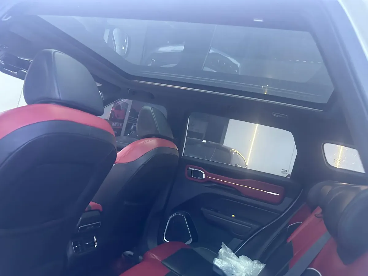 2021 Geely ICON 1.5T 177HP L3 7DCT,autocango,china used car exporter,china ev exporter,chinese used car exporter,chinese used ev exporter