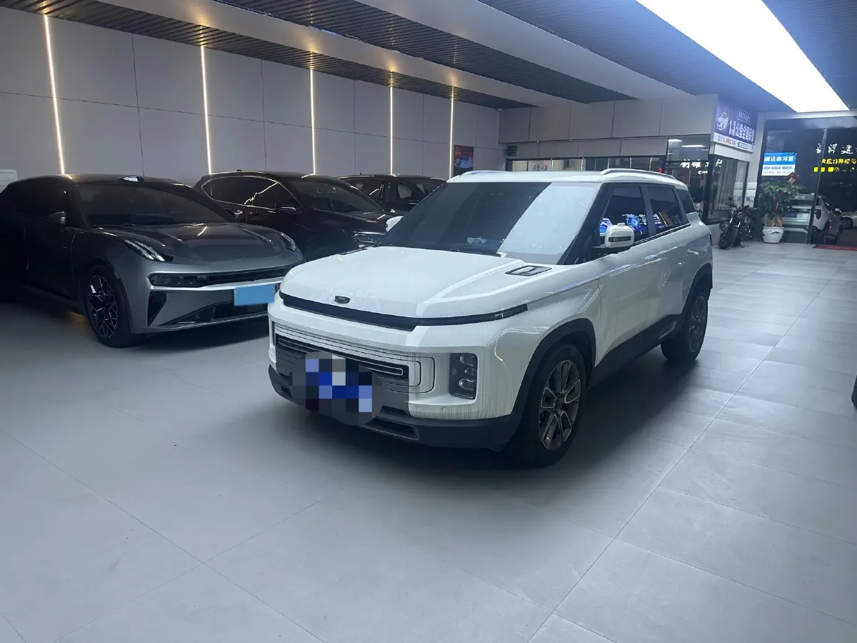 2021 Geely ICON 1.5T 177HP L3 7DCT,autocango,china used car exporter,china ev exporter,chinese used car exporter,chinese used ev exporter