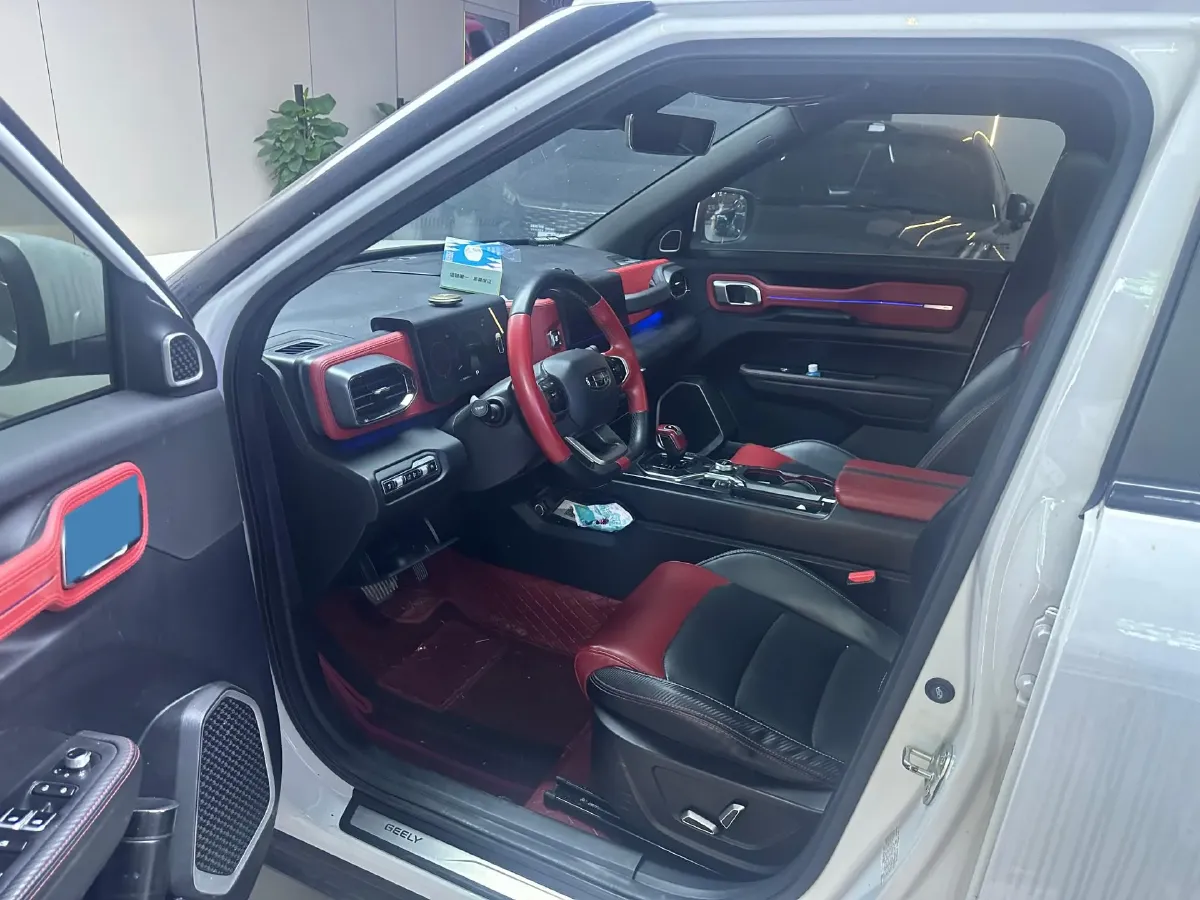 2021 Geely ICON 1.5T 177HP L3 7DCT,autocango,china used car exporter,china ev exporter,chinese used car exporter,chinese used ev exporter