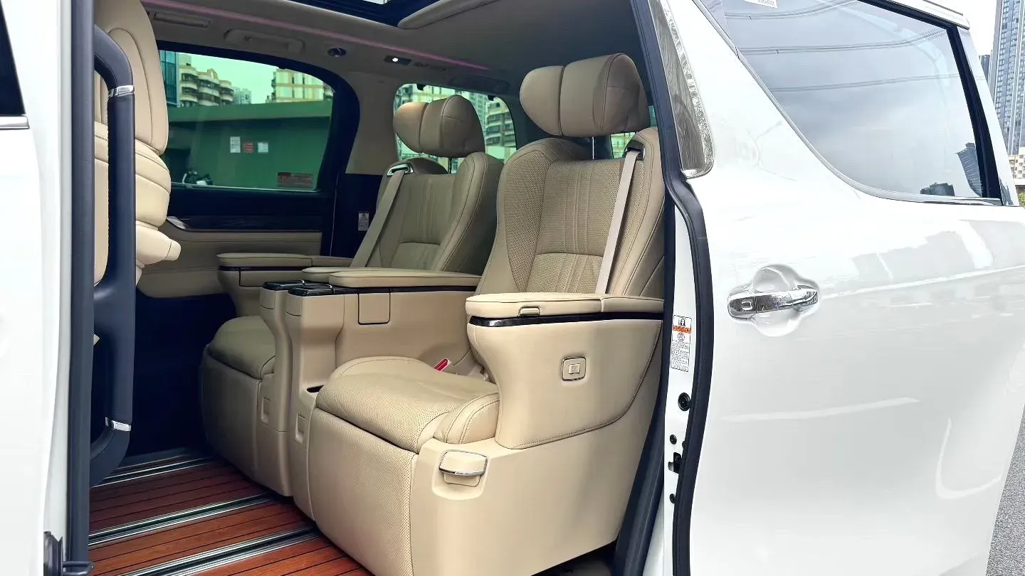 2020 Toyota Alphard 2.5L 117HP L4 E-CVT Hybrid,autocango,china used car exporter,china ev exporter,chinese used car exporter,chinese used ev exporter