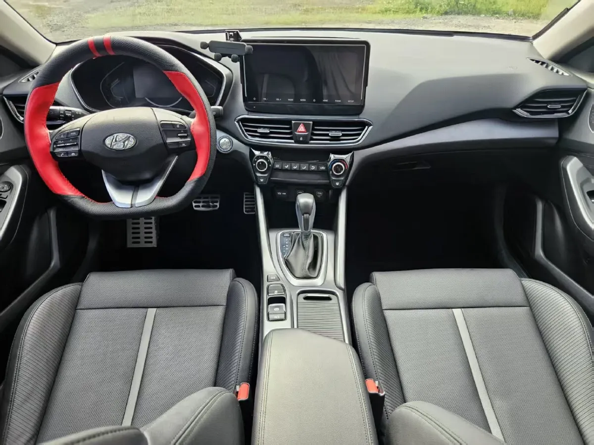 2019 Hyundai La Festa 1.6T 190HP L4 7DCT,autocango,china used car exporter,china ev exporter,chinese used car exporter,chinese used ev exporter