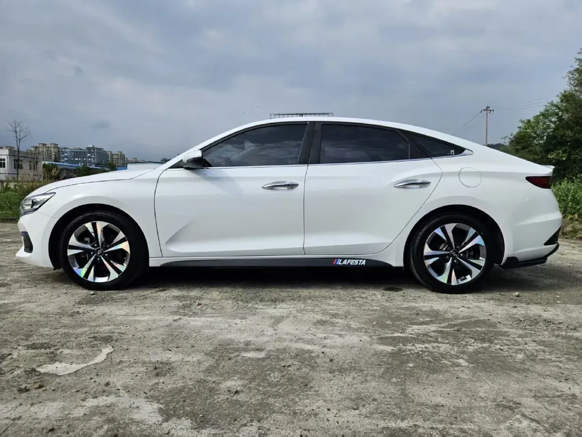 2019 Hyundai La Festa 1.6T 190HP L4 7DCT,autocango,china used car exporter,china ev exporter,chinese used car exporter,chinese used ev exporter