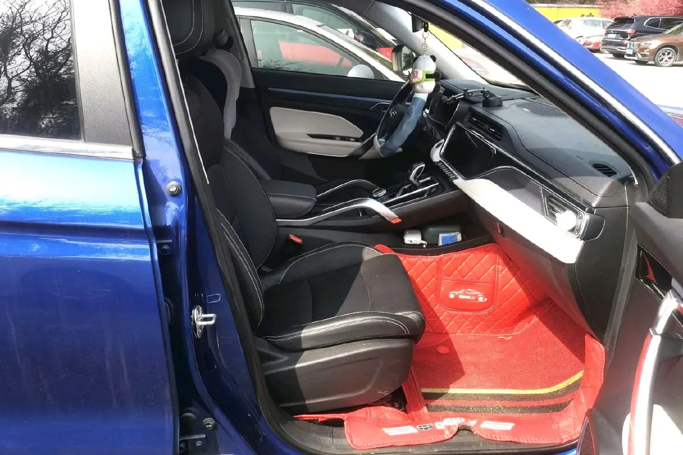 2022 Geely Azkarra 1.8T 184HP L4 7DCT,autocango,china used car exporter,china ev exporter,chinese used car exporter,chinese used ev exporter