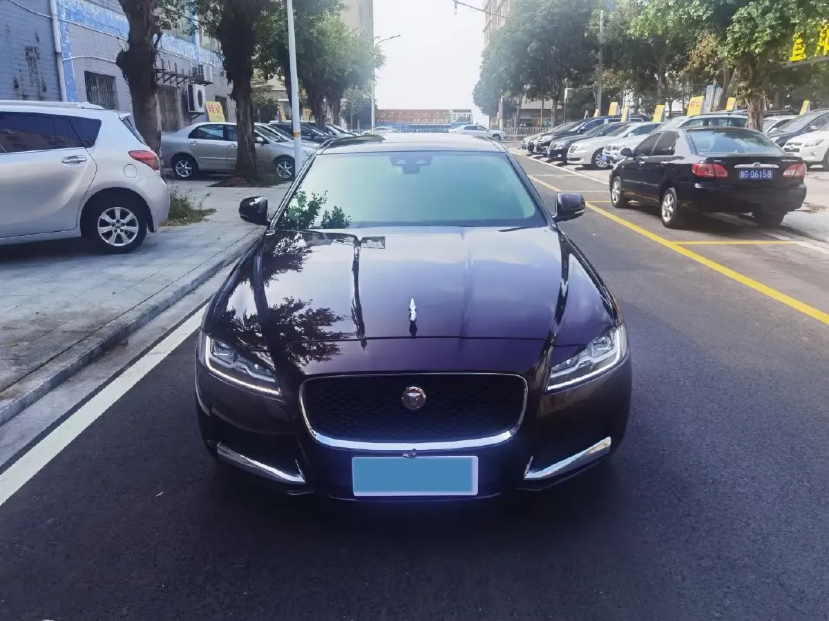 2018 Mercedes-Benz E Class 2.0T 184HP L4 9AT,autocango,china used car exporter,china ev exporter,chinese used car exporter,chinese used ev exporter