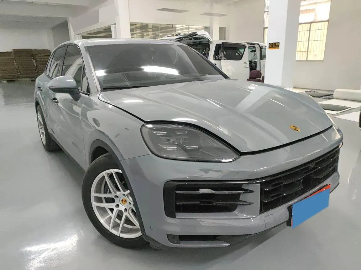 2024 Porsche Cayenne 3.0T 354HP V6 8AT,autocango,china used car exporter,china ev exporter,chinese used car exporter,chinese used ev exporter