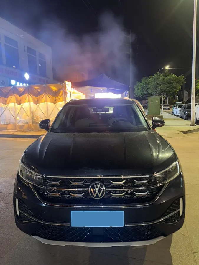 2024 Volkswagen Tayron X 2.0T 186HP L4 7DCT,autocango,china used car exporter,china ev exporter,chinese used car exporter,chinese used ev exporter