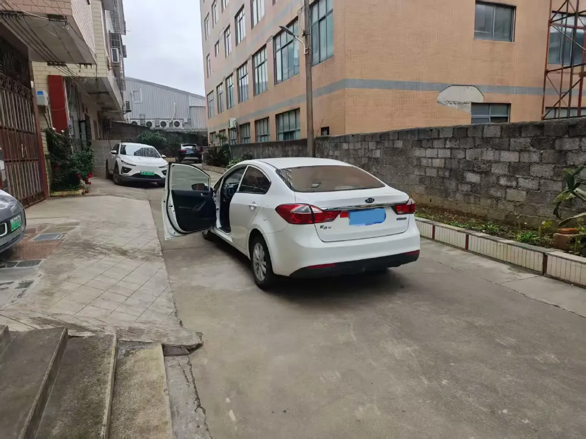 2017 Kia K3 1.6L 128HP L4 6AT,autocango,china used car exporter,china ev exporter,chinese used car exporter,chinese used ev exporter