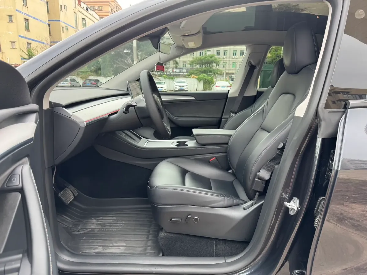 2024 Iveco OuSheng BEV 77.28KWH,autocango,china used car exporter,china ev exporter,chinese used car exporter,chinese used ev exporter