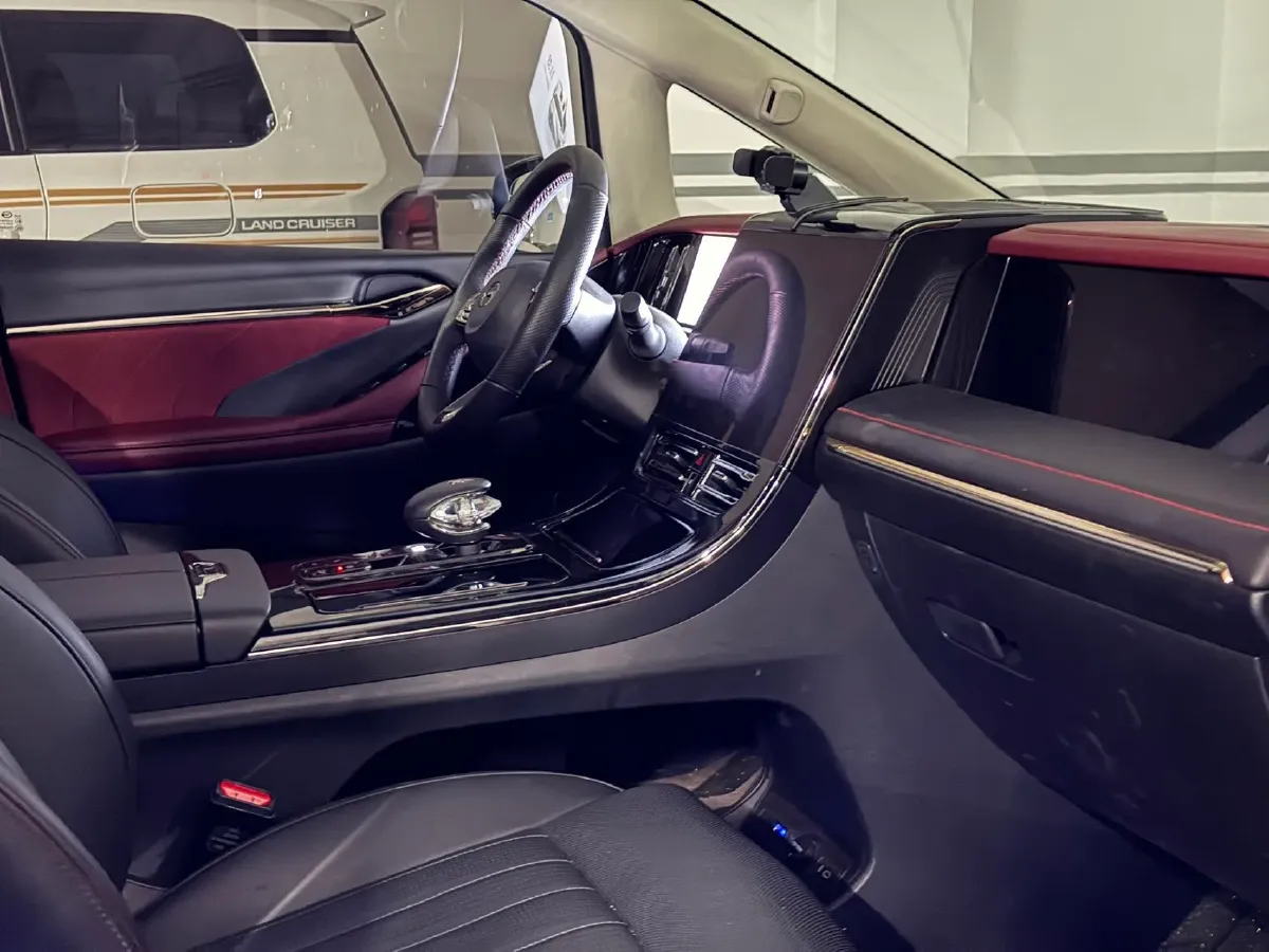 2023 GAC Trumpchi E9 2.0T 190HP L4 2DHT PHEV 25.57KWH,autocango,china used car exporter,china ev exporter,chinese used car exporter,chinese used ev exporter