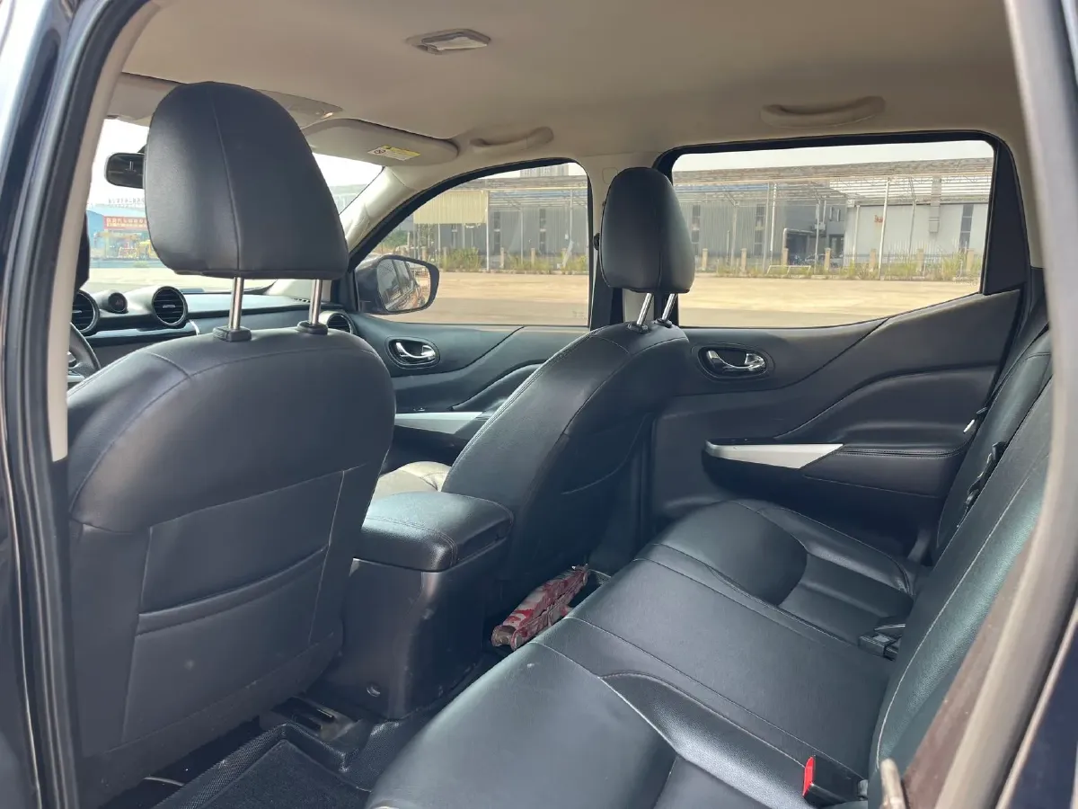 2021 Dongfeng RuiQi 6 2.3T 163HP L4 8AT,autocango,china used car exporter,china ev exporter,chinese used car exporter,chinese used ev exporter