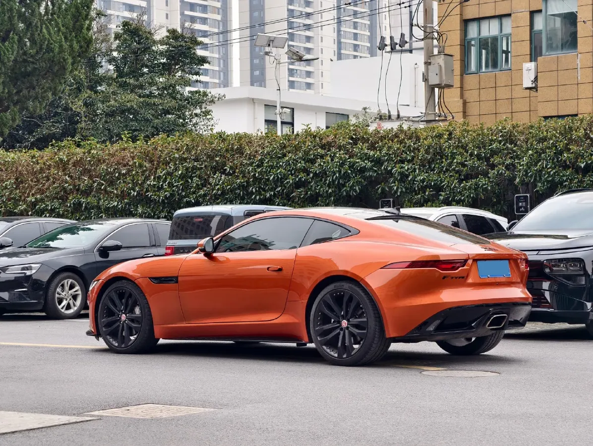 2023 Jaguar F-TYPE 2.0T 300HP L4 8AT,autocango,china used car exporter,china ev exporter,chinese used car exporter,chinese used ev exporter