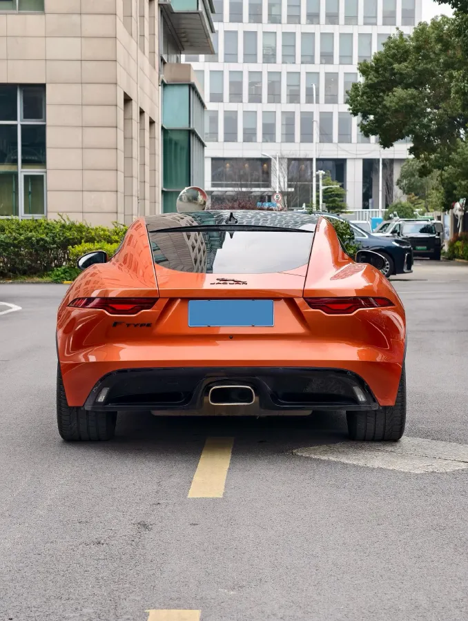 2023 Jaguar F-TYPE 2.0T 300HP L4 8AT,autocango,china used car exporter,china ev exporter,chinese used car exporter,chinese used ev exporter