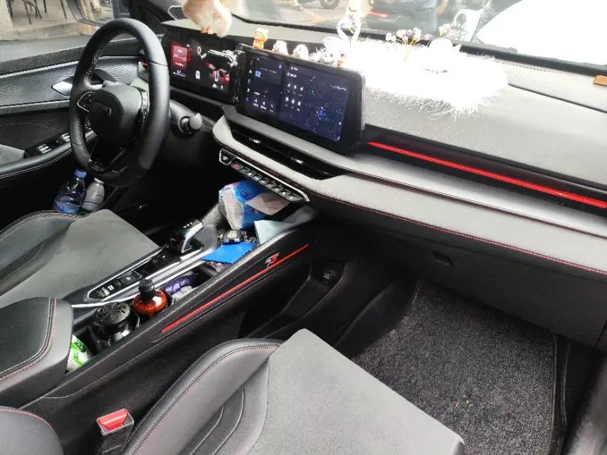 2022 Geely Binray 1.5T 181HP L4 7DCT,autocango,china used car exporter,china ev exporter,chinese used car exporter,chinese used ev exporter