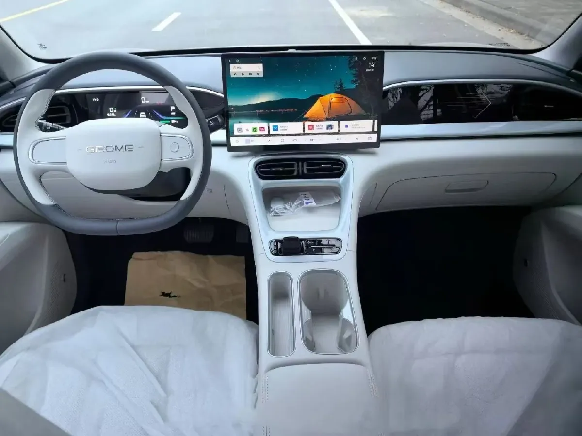 2026 BAW RuiSheng Trump M7 BEV,autocango,china used car exporter,china ev exporter,chinese used car exporter,chinese used ev exporter