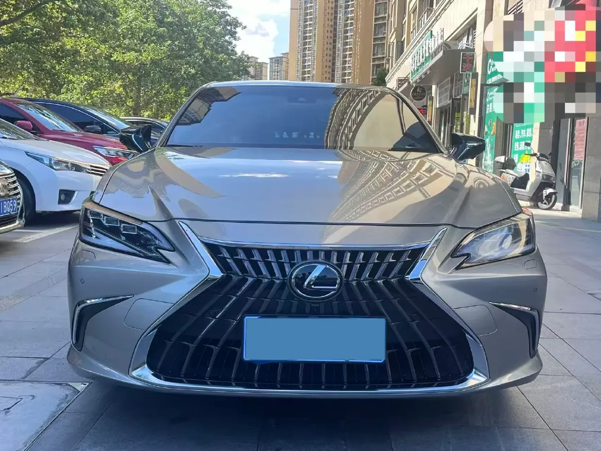 2022 Lexus ES 2.0L 173HP L4 CVT,autocango,china used car exporter,china ev exporter,chinese used car exporter,chinese used ev exporter