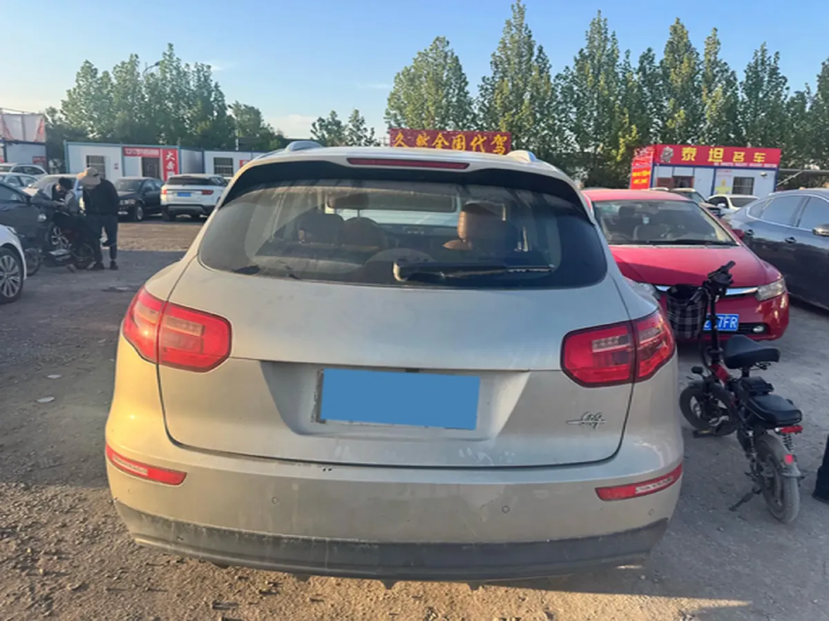 2017 Zotye SR9 2.0T 190HP L4 6DCT,autocango,china used car exporter,china ev exporter,chinese used car exporter,chinese used ev exporter