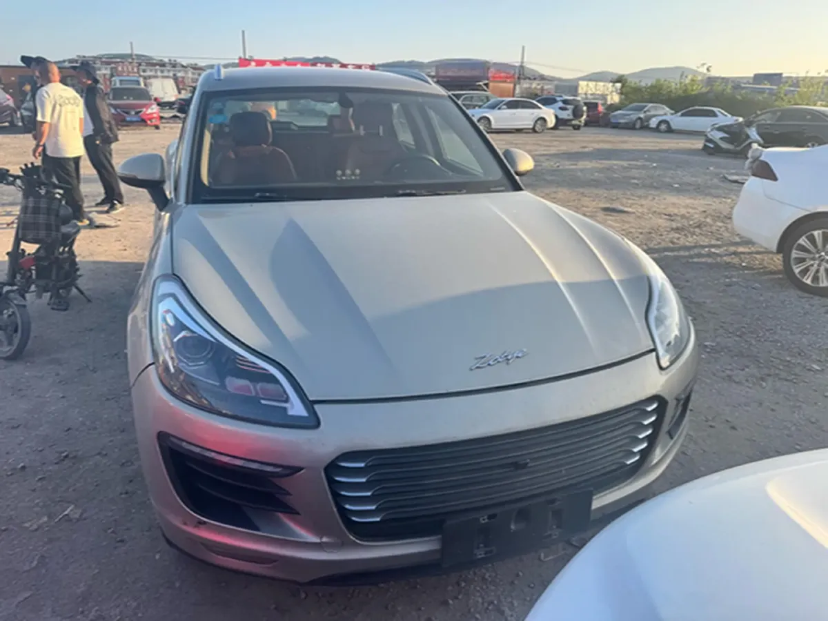 2017 Zotye SR9 2.0T 190HP L4 6DCT,autocango,china used car exporter,china ev exporter,chinese used car exporter,chinese used ev exporter