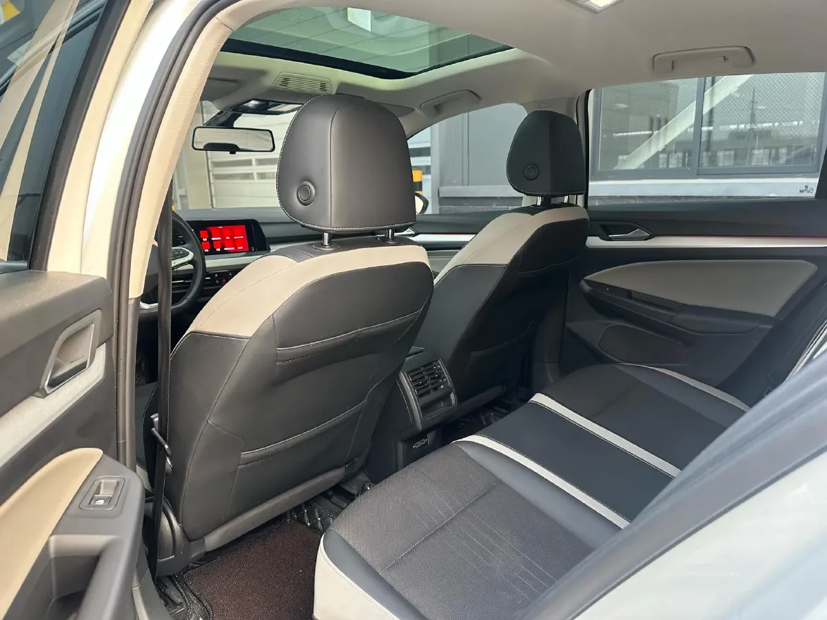 2021 Volkswagen Golf 1.4T 150HP L4 7DCT,autocango,china used car exporter,china ev exporter,chinese used car exporter,chinese used ev exporter