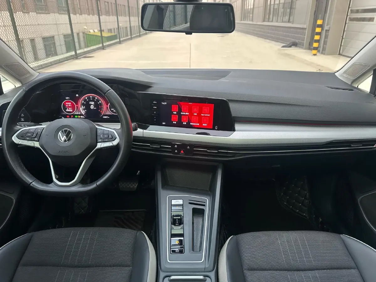 2021 Volkswagen Golf 1.4T 150HP L4 7DCT,autocango,china used car exporter,china ev exporter,chinese used car exporter,chinese used ev exporter