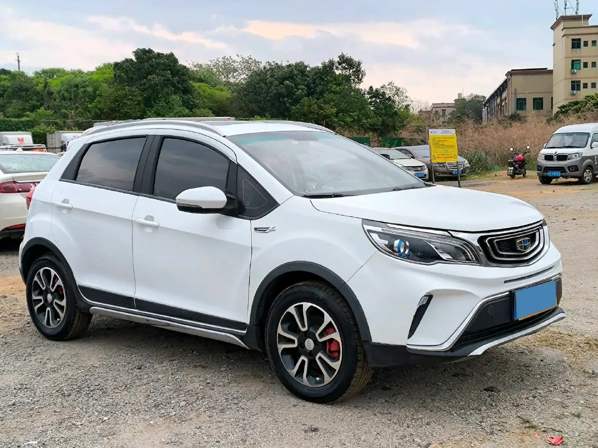 2017 Geely Vision X3 1.5L 102HP L4 4AT,autocango,china used car exporter,china ev exporter,chinese used car exporter,chinese used ev exporter