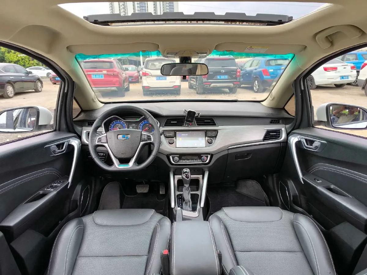 2017 Geely Vision X3 1.5L 102HP L4 4AT,autocango,china used car exporter,china ev exporter,chinese used car exporter,chinese used ev exporter