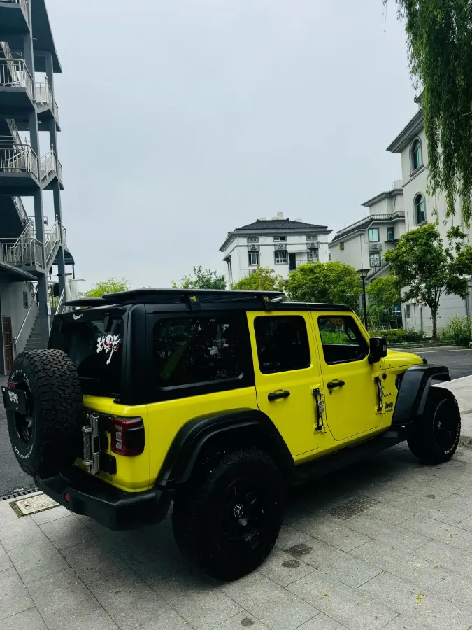 2021 Jeep Wrangler 2.0T 266HP L4 8AT PHEV 17KWH,autocango,china used car exporter,china ev exporter,chinese used car exporter,chinese used ev exporter