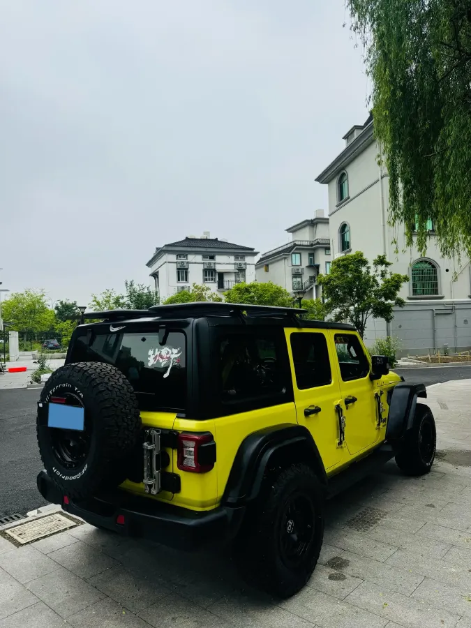 2021 Jeep Wrangler 2.0T 266HP L4 8AT PHEV 17KWH,autocango,china used car exporter,china ev exporter,chinese used car exporter,chinese used ev exporter