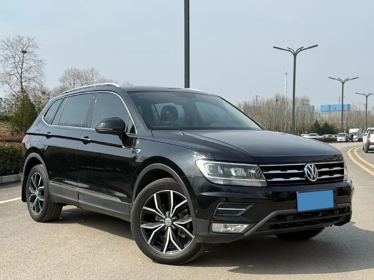 2019 MAXUS G20 2.0T 218HP L4 8AT,autocango,china used car exporter,china ev exporter,chinese used car exporter,chinese used ev exporter