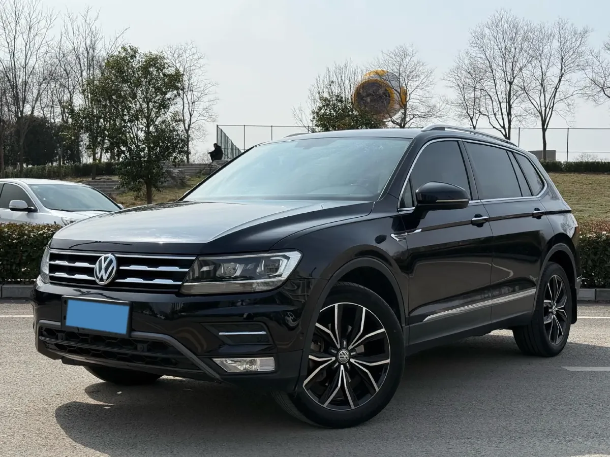 2019 MAXUS G20 2.0T 218HP L4 8AT,autocango,china used car exporter,china ev exporter,chinese used car exporter,chinese used ev exporter