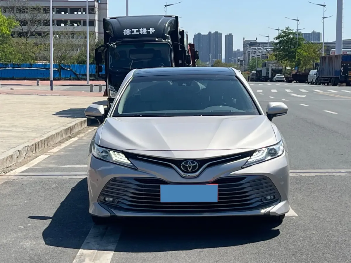 2019 Toyota Camry 2.5L 209HP L4 8AT,autocango,china used car exporter,china ev exporter,chinese used car exporter,chinese used ev exporter