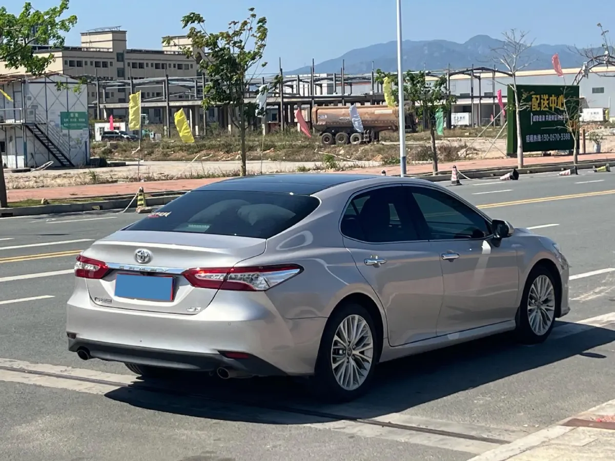 2019 Toyota Camry 2.5L 209HP L4 8AT,autocango,china used car exporter,china ev exporter,chinese used car exporter,chinese used ev exporter