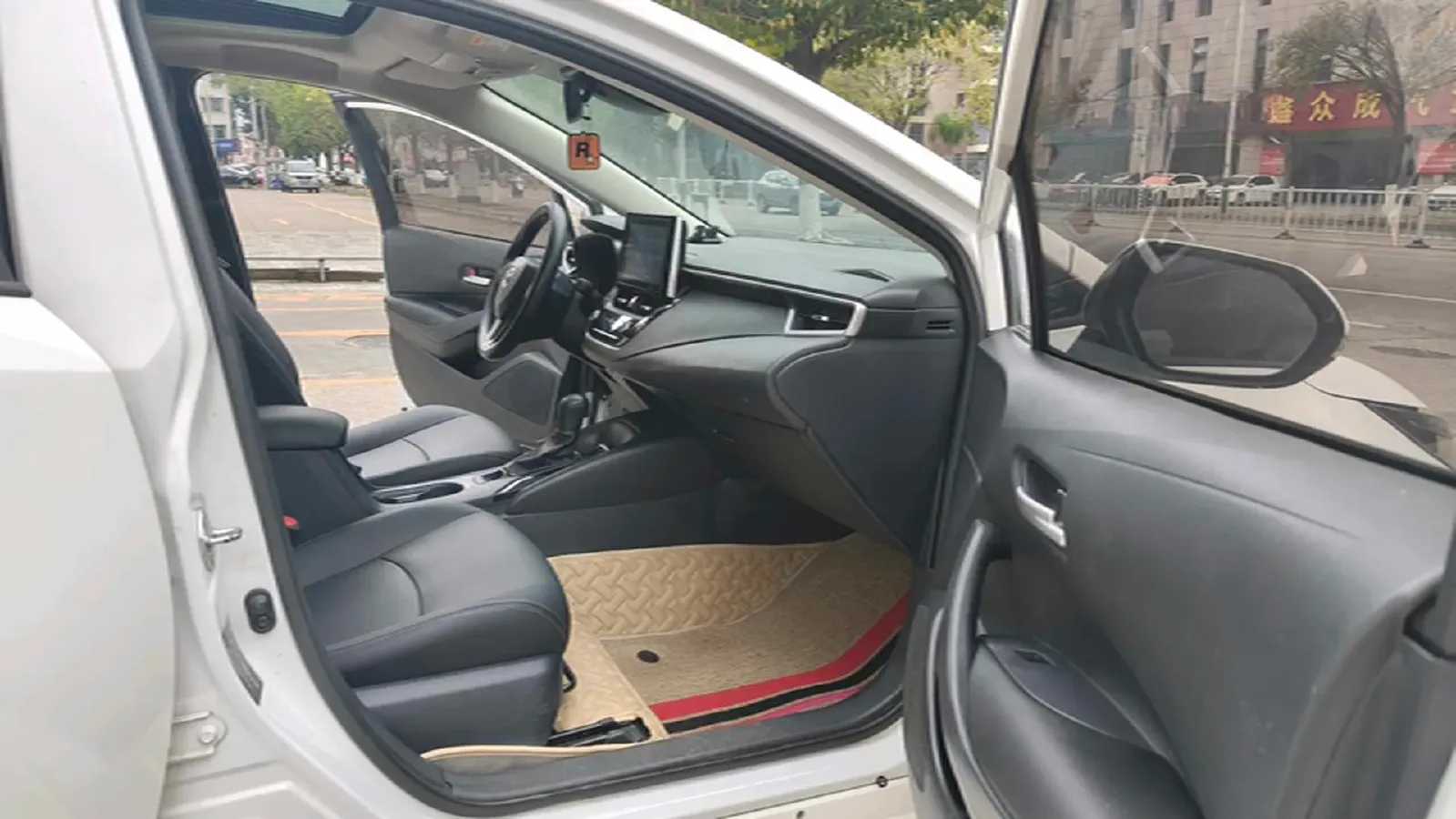 2023 Toyota Corolla 1.2T 116HP L4 CVT,autocango,china used car exporter,china ev exporter,chinese used car exporter,chinese used ev exporter