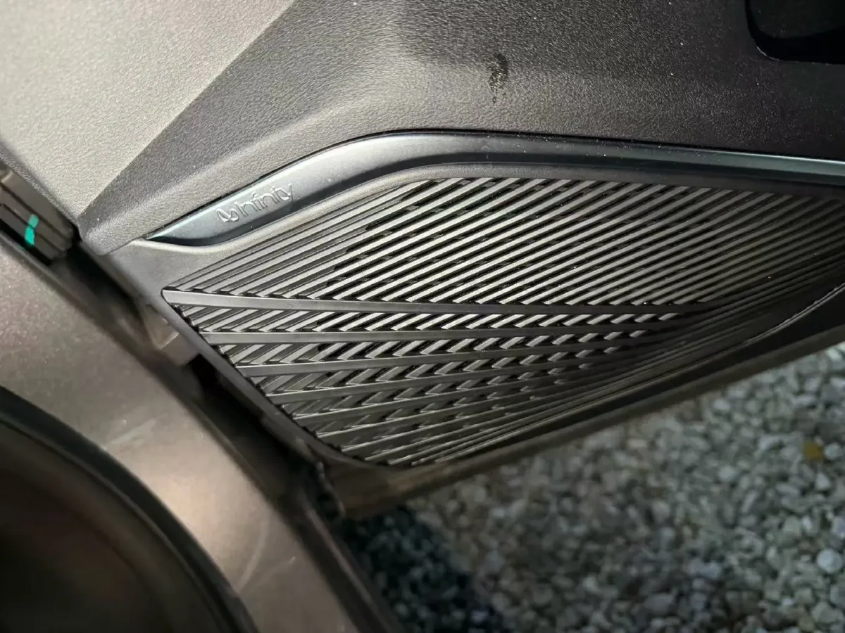 2024 Geely Monjaro 2.0T 238HP L4 8AT,autocango,china used car exporter,china ev exporter,chinese used car exporter,chinese used ev exporter