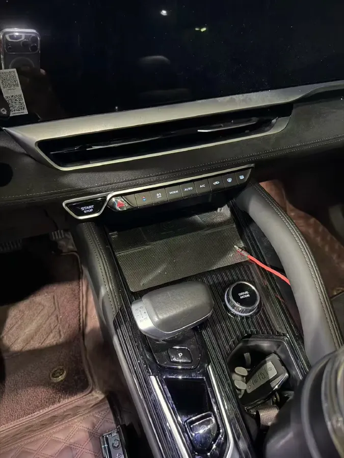 2024 Geely Monjaro 2.0T 238HP L4 8AT,autocango,china used car exporter,china ev exporter,chinese used car exporter,chinese used ev exporter