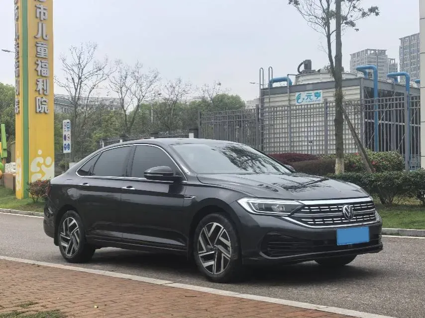 2023 Volkswagen Sagitar 1.4T 150HP L4 7DCT,autocango,china used car exporter,china ev exporter,chinese used car exporter,chinese used ev exporter
