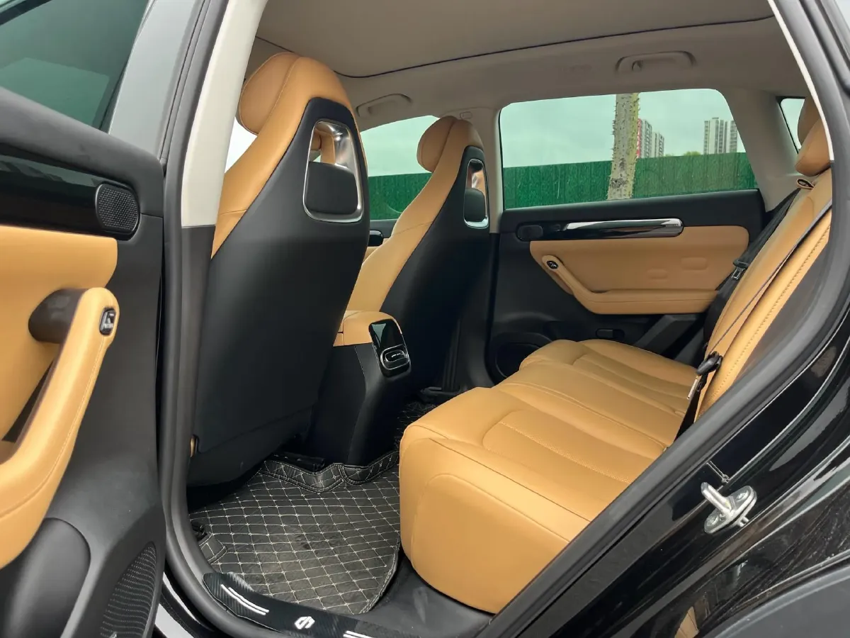 2024 Leapmotor C11 BEV 69.2KWH,autocango,china used car exporter,china ev exporter,chinese used car exporter,chinese used ev exporter