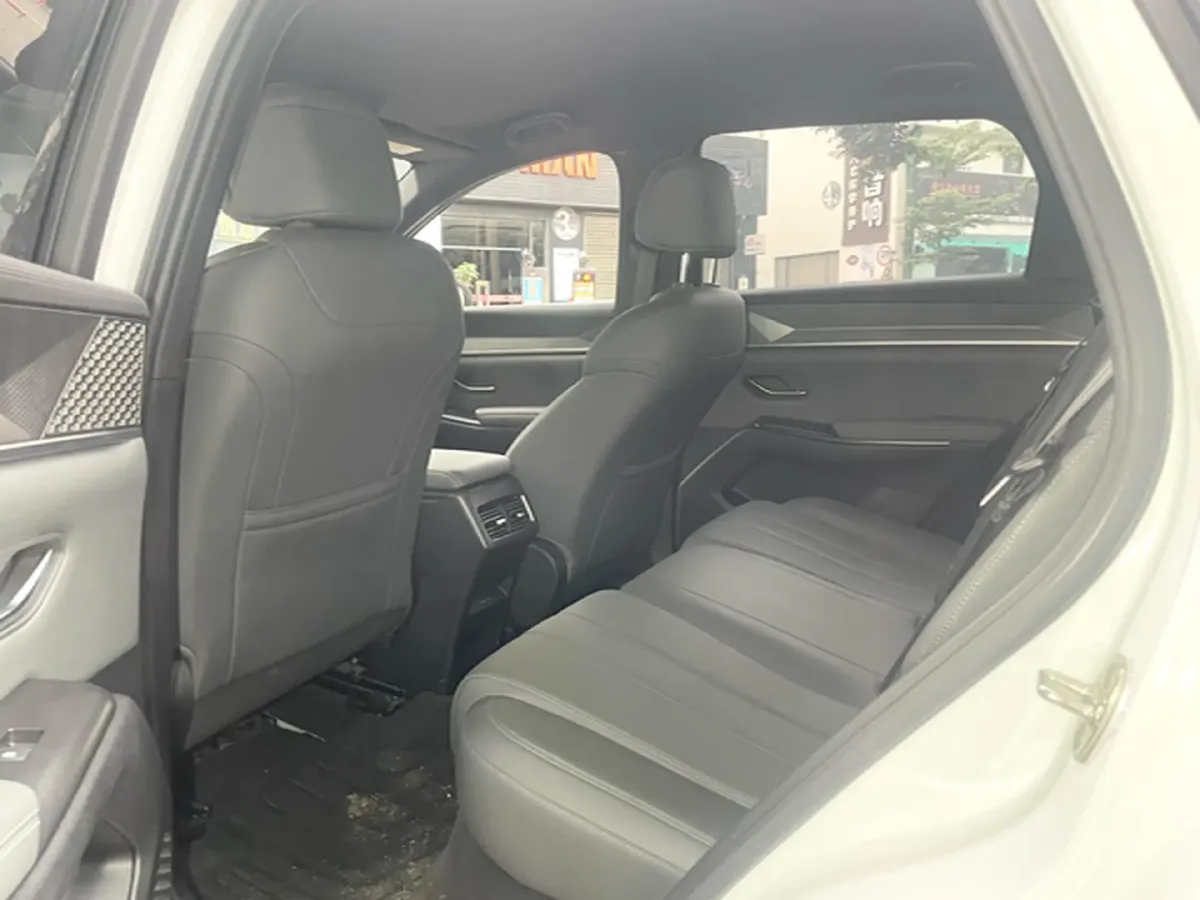 2025 BYD Song Pro 1.5L 101HP L4 E-CVT PHEV 12.9KWH,autocango,china used car exporter,china ev exporter,chinese used car exporter,chinese used ev exporter