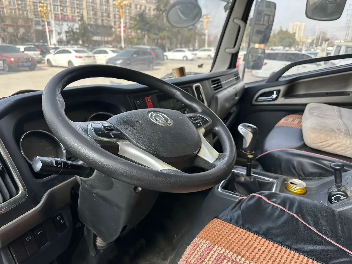 2012 Joylong Grand MPV 2.4L 139HP L4 5MT,autocango,china used car exporter,china ev exporter,chinese used car exporter,chinese used ev exporter